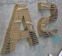 發光字定制加工選擇適宜場所要選對廣告字